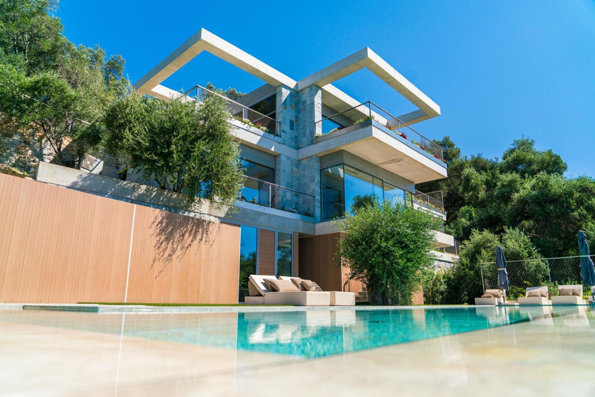 Amberton Corfu Villa *