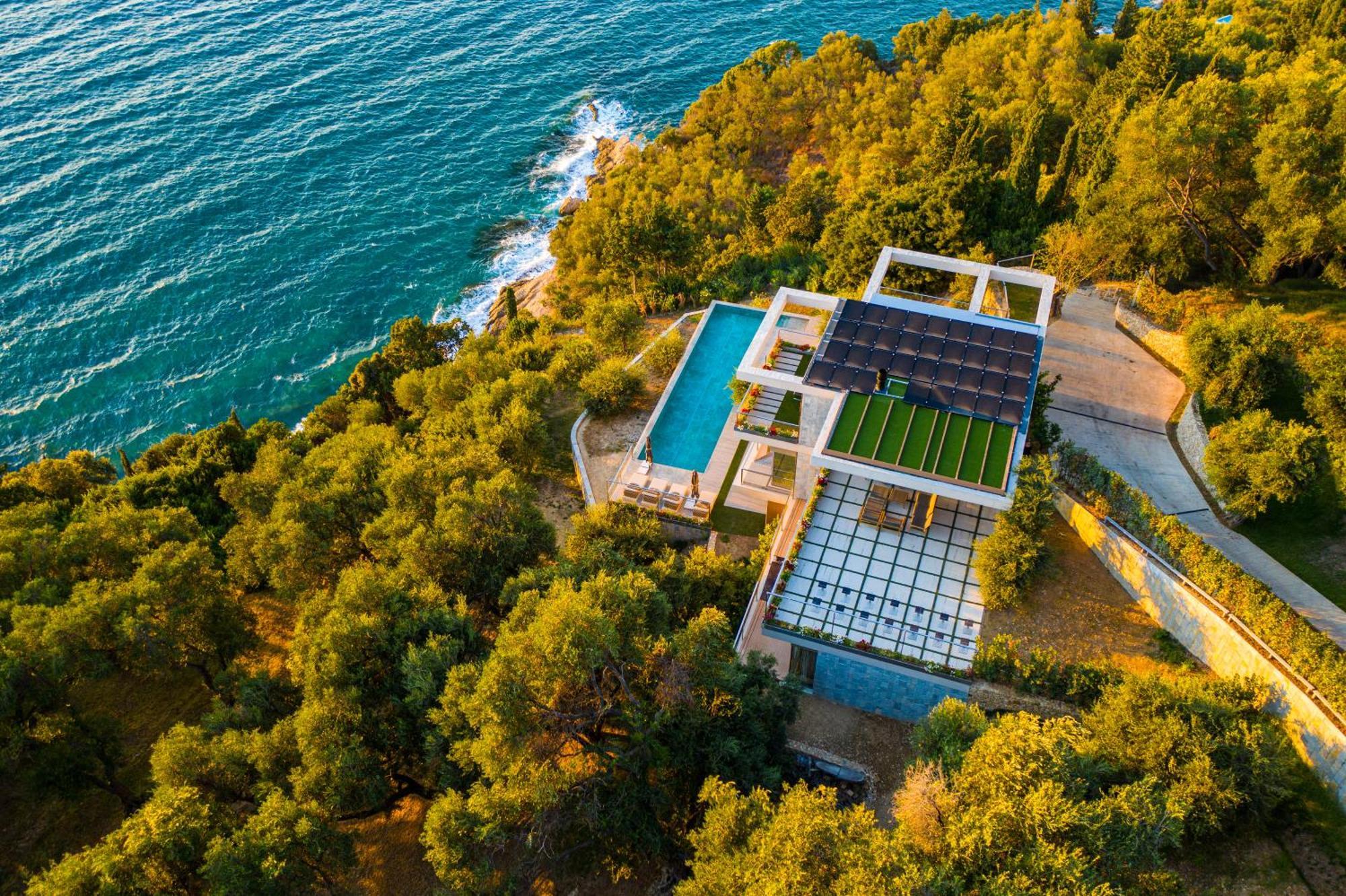 Amberton Corfu Villa *