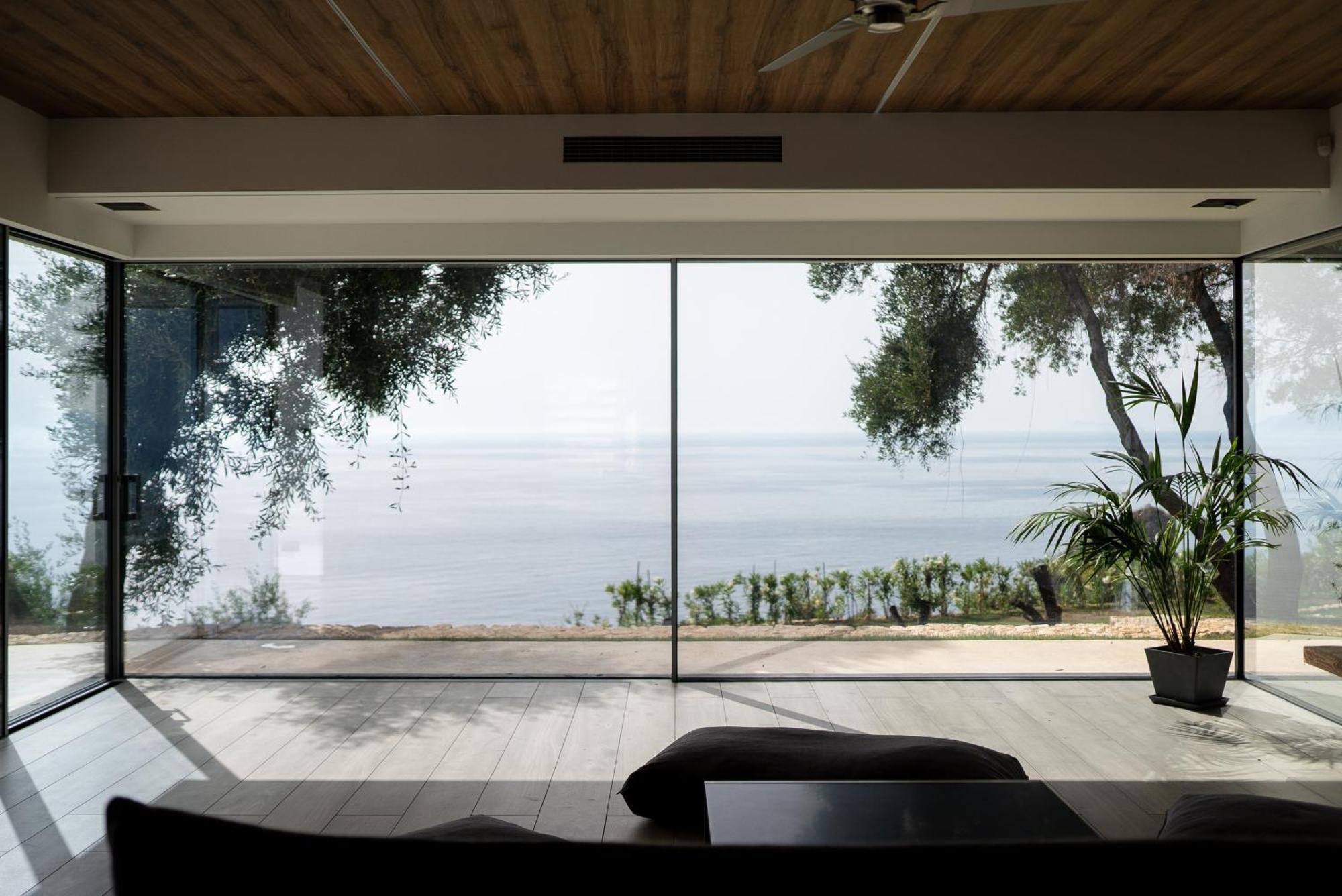 Amberton Corfu Villa *